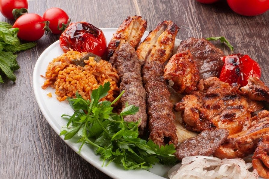 A plate of grilled kebab