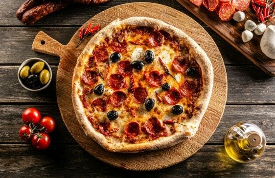 Order pizza online for collection or delivery from our Pizza Takeaway in Watford
