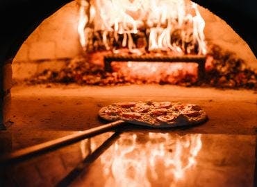 Order for delivery or collection from our Pizza Takeaway in Norwood