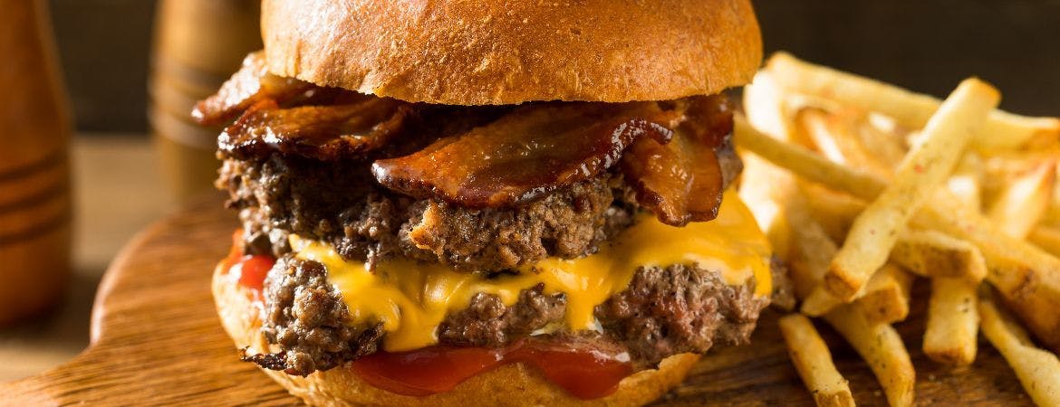 Order smash burgers online from Smash Corner (Minehead)