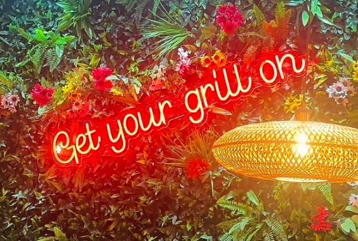 Enjoy grilled food at Meat Up Spot (Swansea)