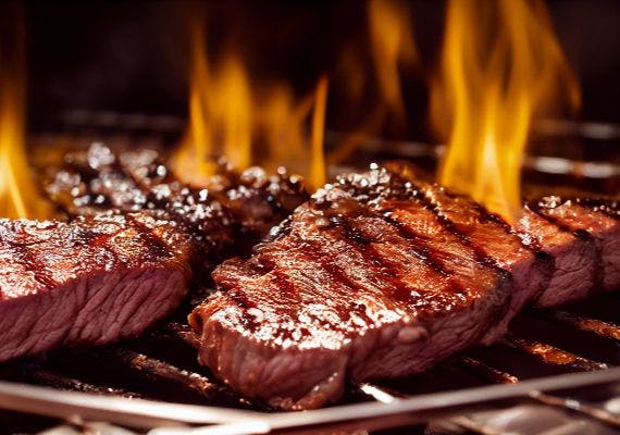 Order steak online from Meat Up Spot (Swansea)
