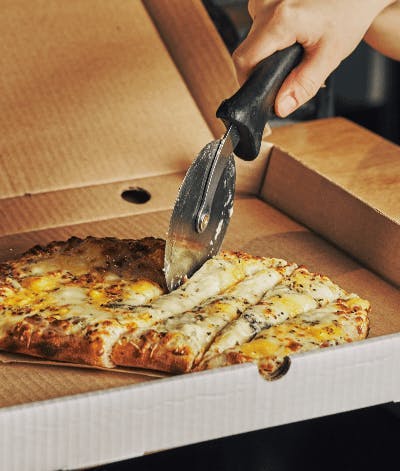 Order pizza online from the best Pizza Takeaway in Uxbridge