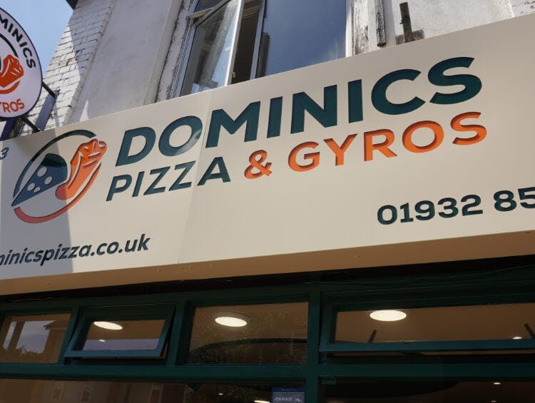 Tempting gyros prepared by the expert chefs at Dominics Pizza, our Pizza Takeaway in Addlestone