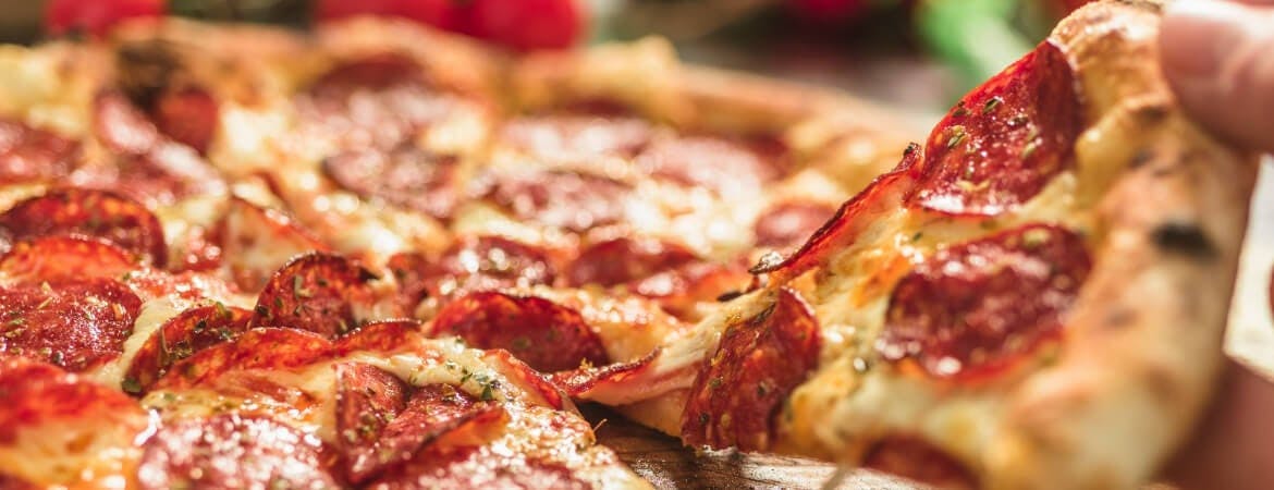 Start your online order from Dominics Pizza (Addlestone)