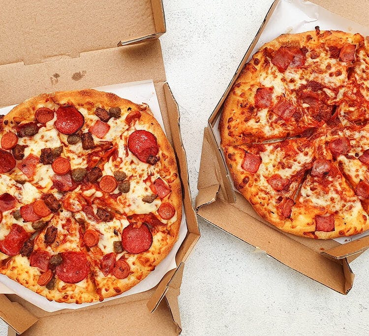Grab a pizza from Dominics Pizza - the best Pizza Takeaway in Addlestone
