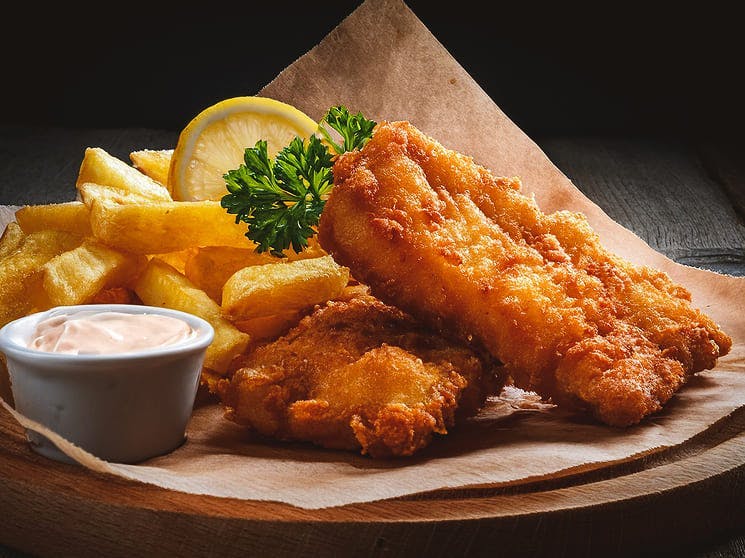 Hot fresh fish and chips delivered straight to your door from Dennis Chippy (Leyton)!