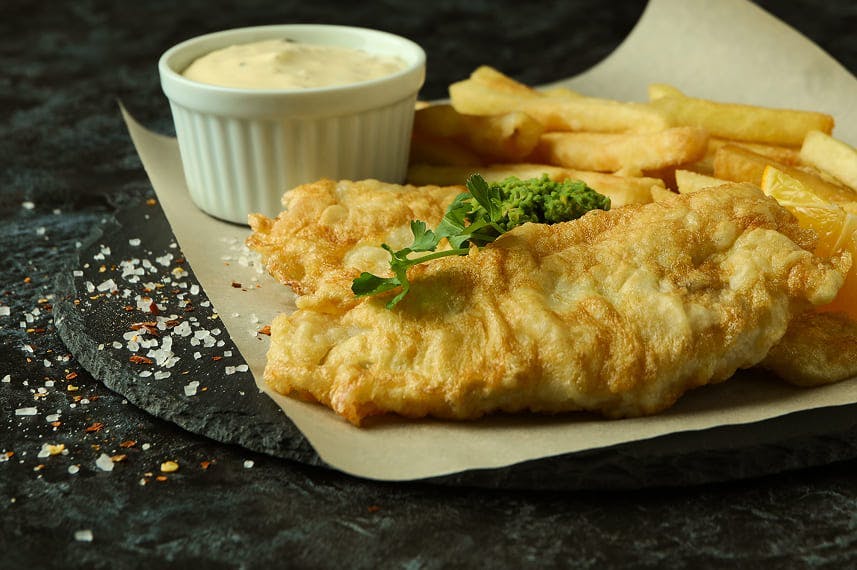 Start collecting loyalty points with every online order you place with Dennis Chippy by registering now!